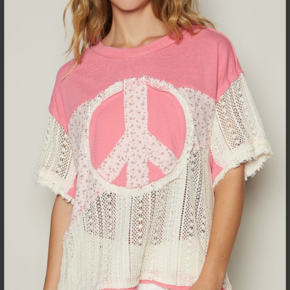 POL Tops - POL Pink and Cream Crochet Peace Sign Top